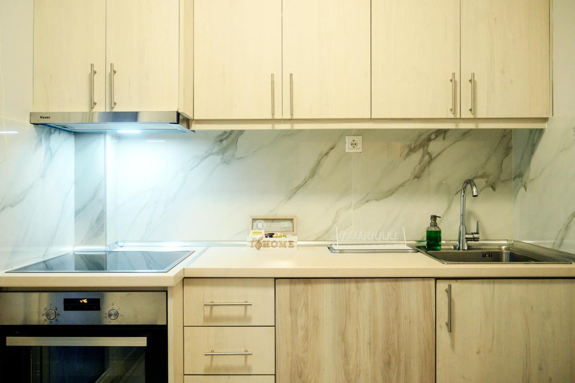 Modern Downtown Flat By Golden H&R Apartment Thessaloniki Exterior photo