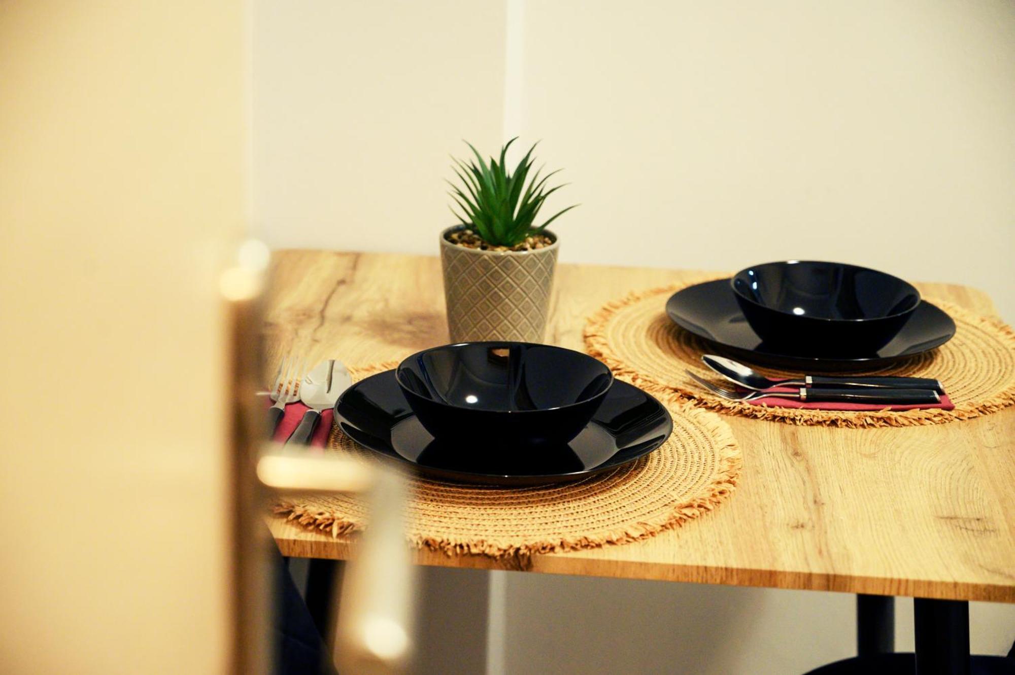 Modern Downtown Flat By Golden H&R Apartment Thessaloniki Exterior photo